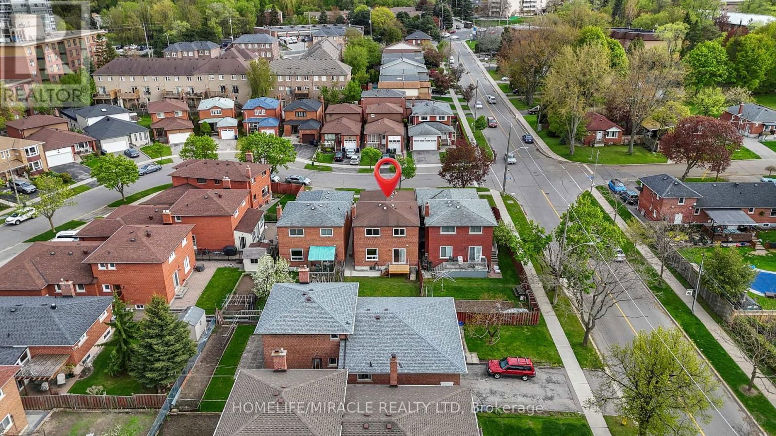 4 GREENDOWNS DRIVE Image 5