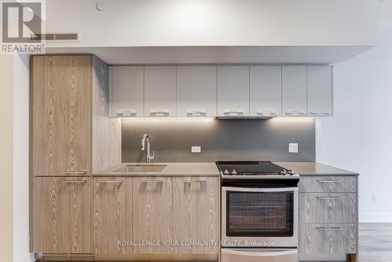 415 - 30 BASEBALL PLACE Image 11