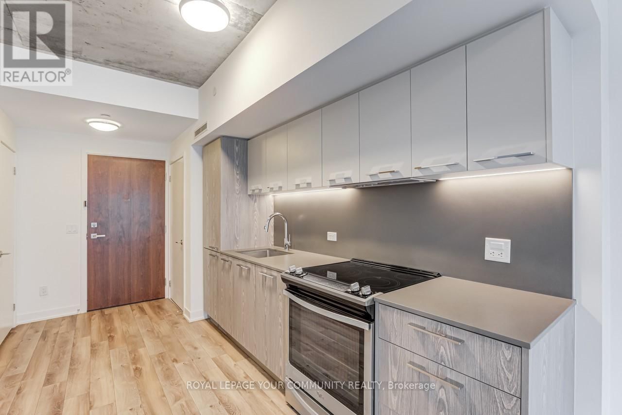 415 - 30 BASEBALL PLACE Image 15