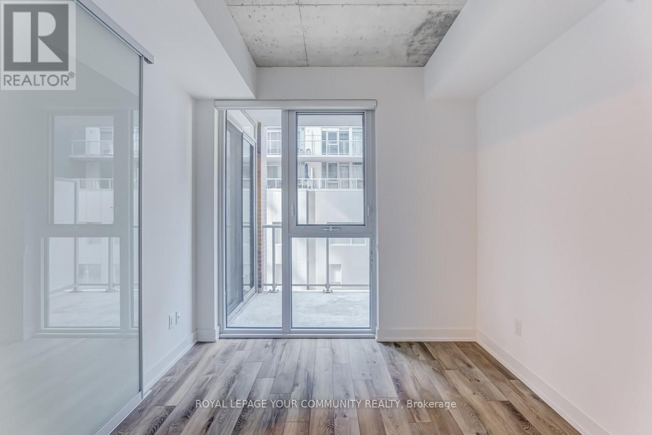 415 - 30 BASEBALL PLACE Image 18