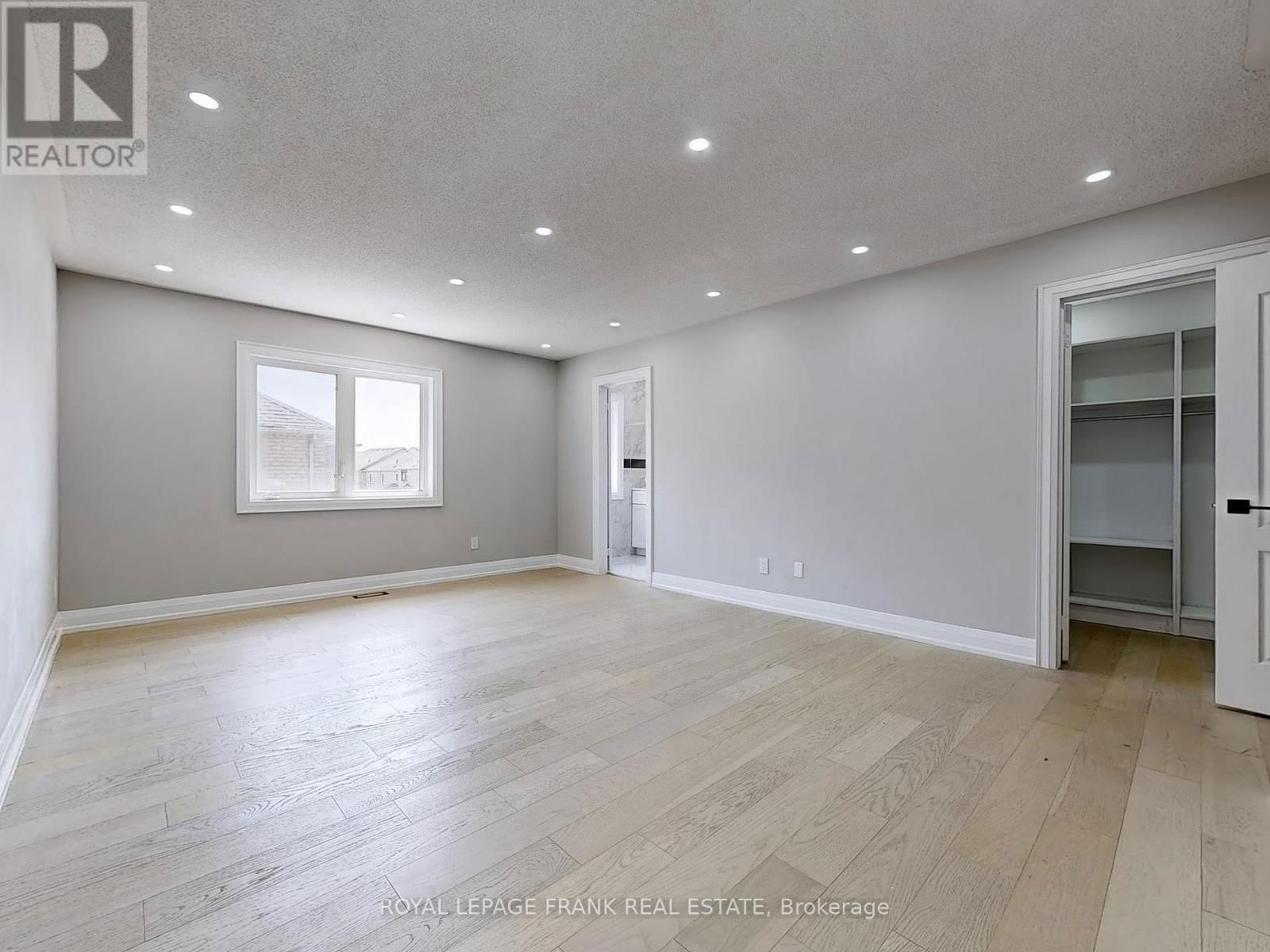 7 RIVITT PLACE Image 13