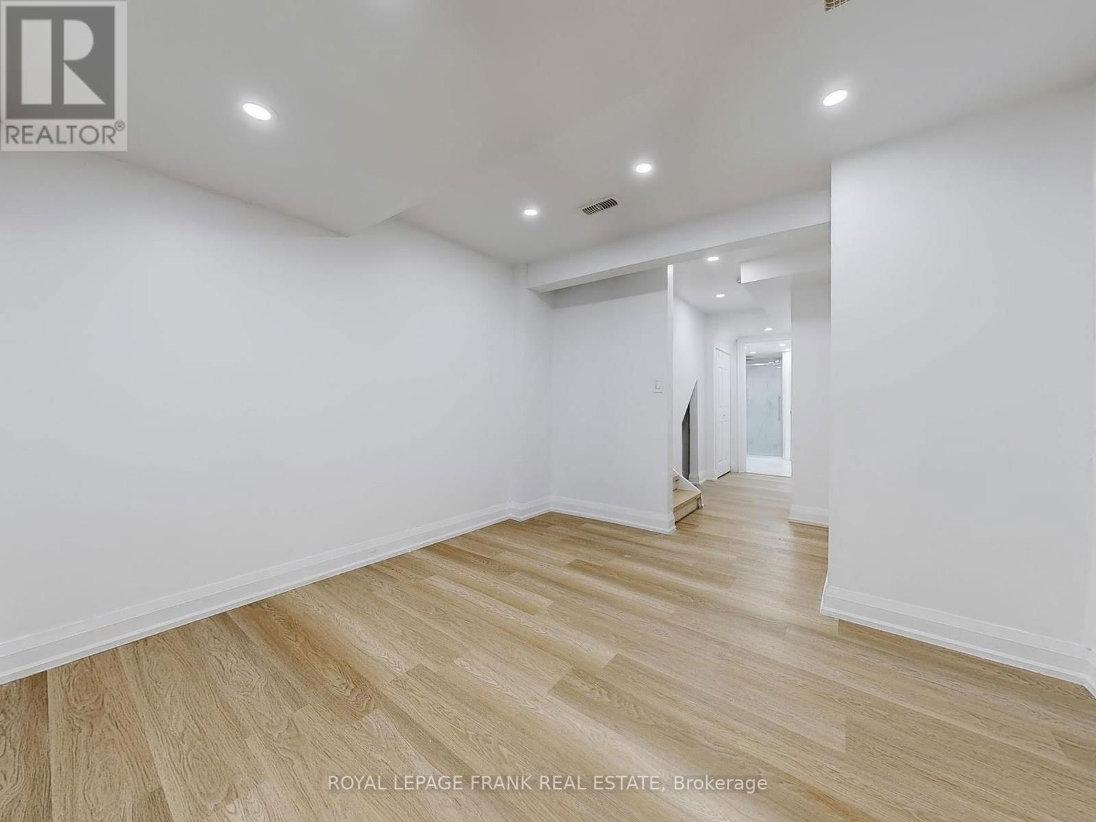 7 RIVITT PLACE Image 21