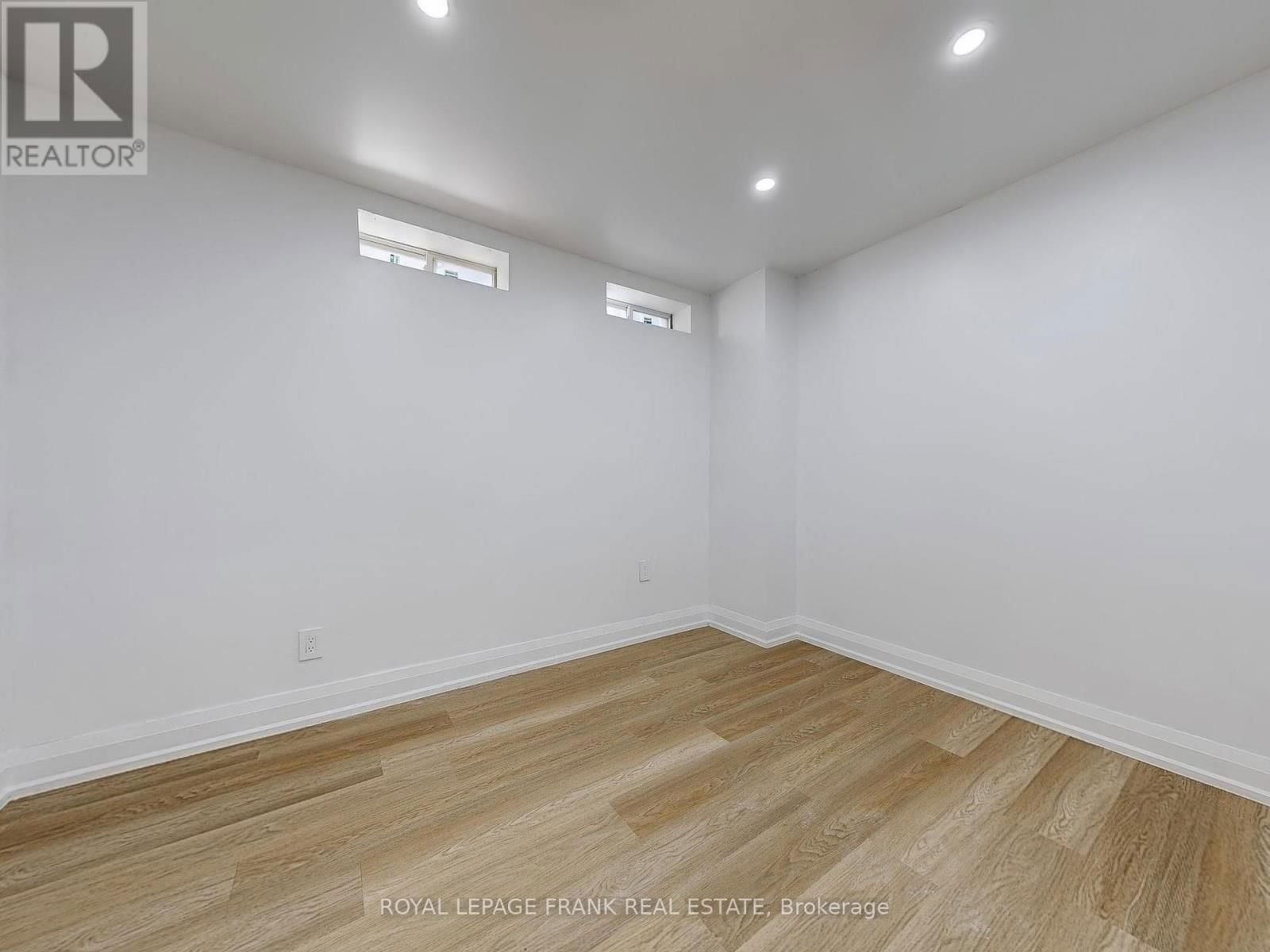 7 RIVITT PLACE Image 22