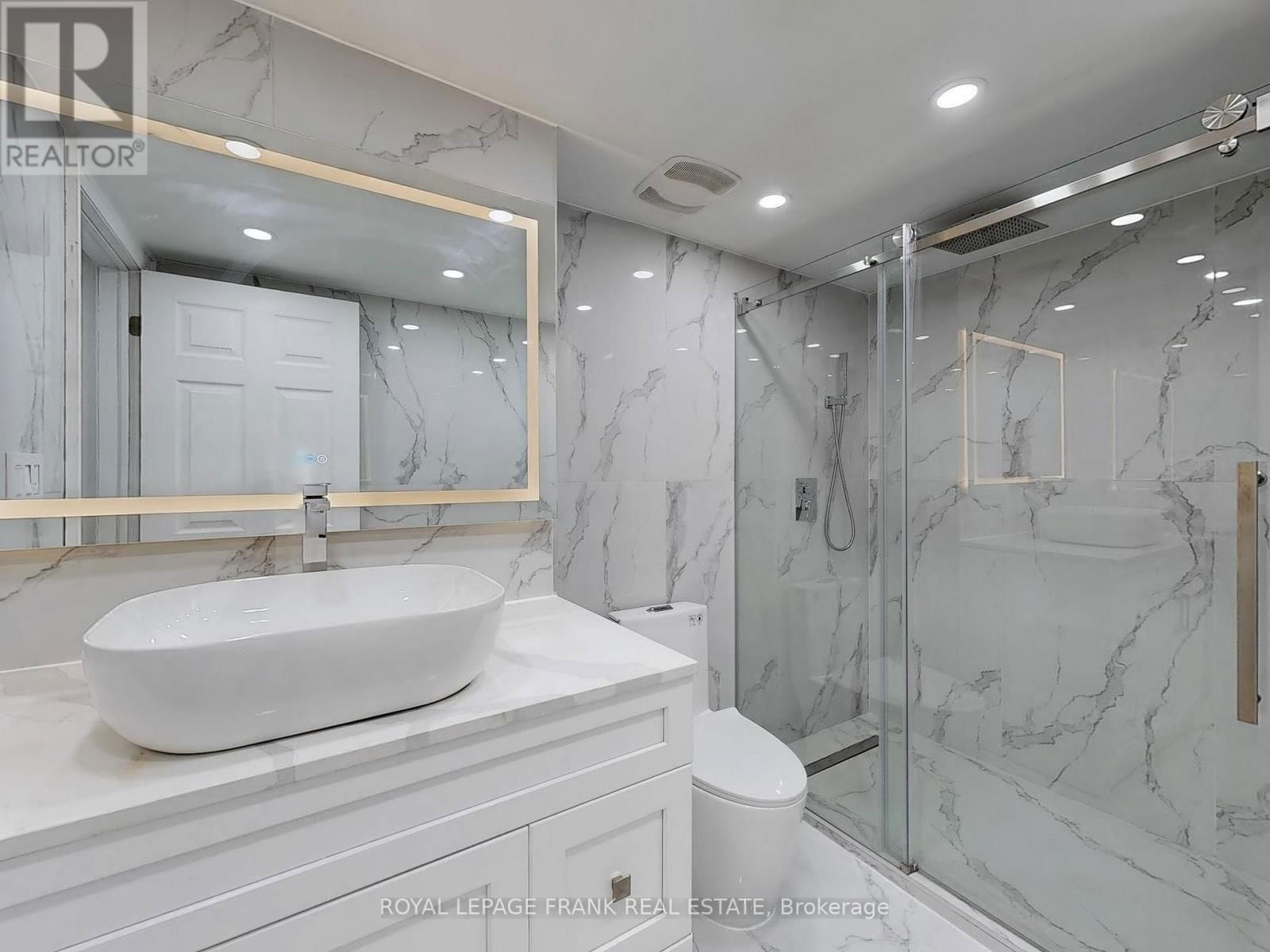 7 RIVITT PLACE Image 24