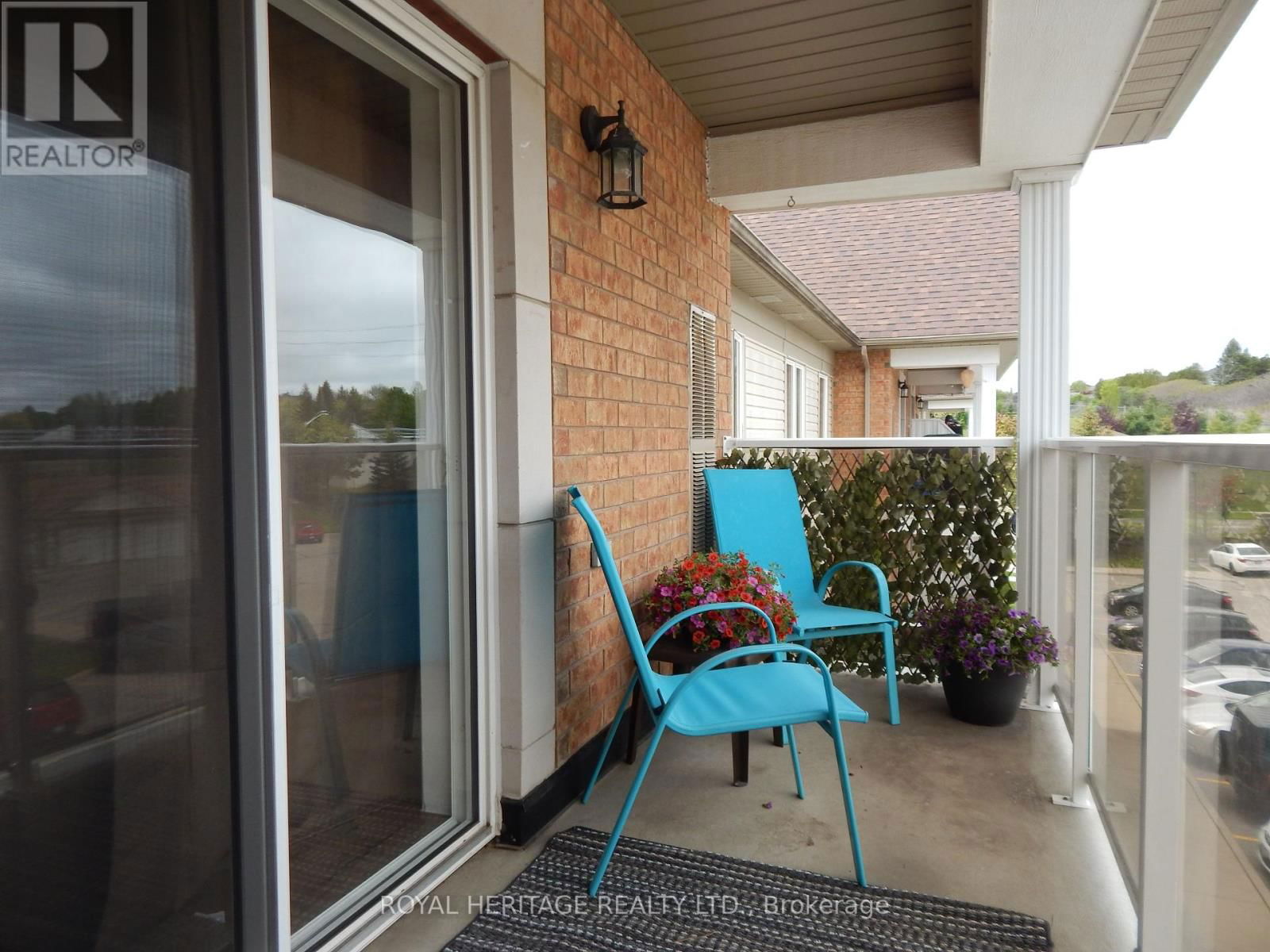 307 - 132 ASPEN SPRINGS DRIVE Image 10