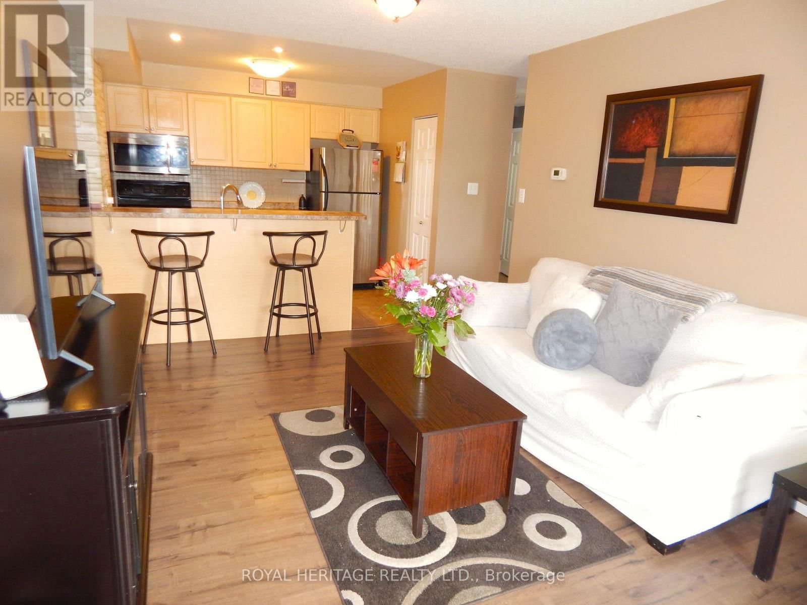 307 - 132 ASPEN SPRINGS DRIVE Image 3