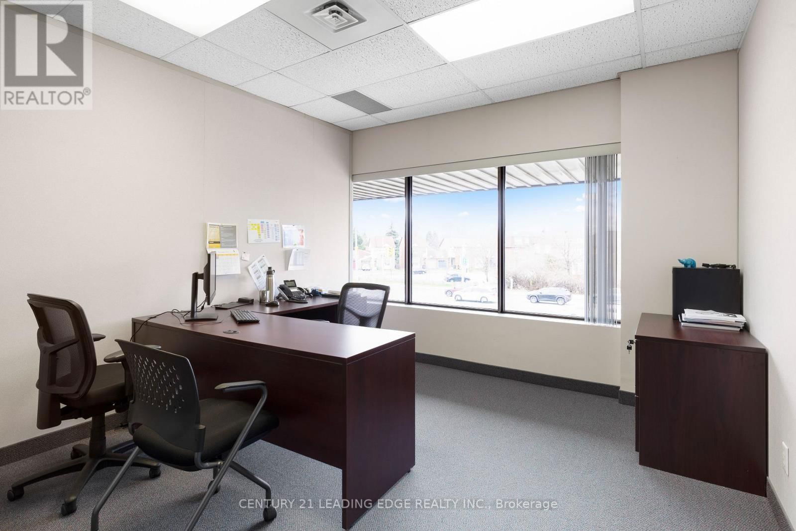 1645 WARDEN AVENUE Image 11