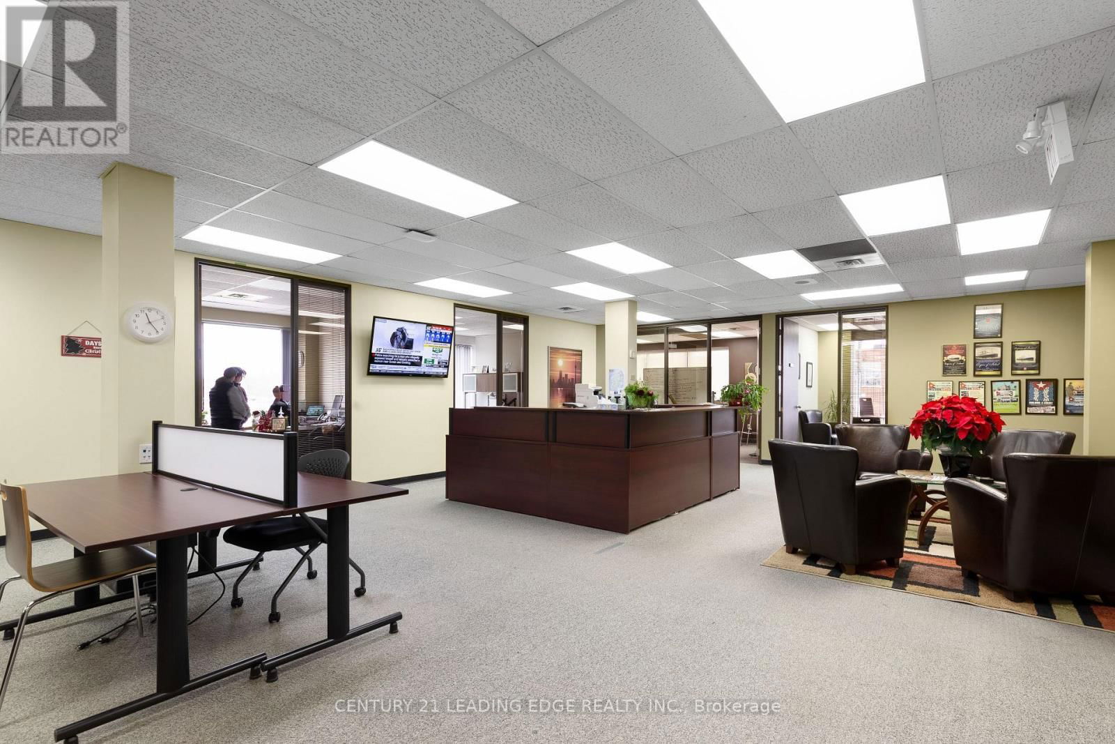 1645 WARDEN AVENUE Image 14
