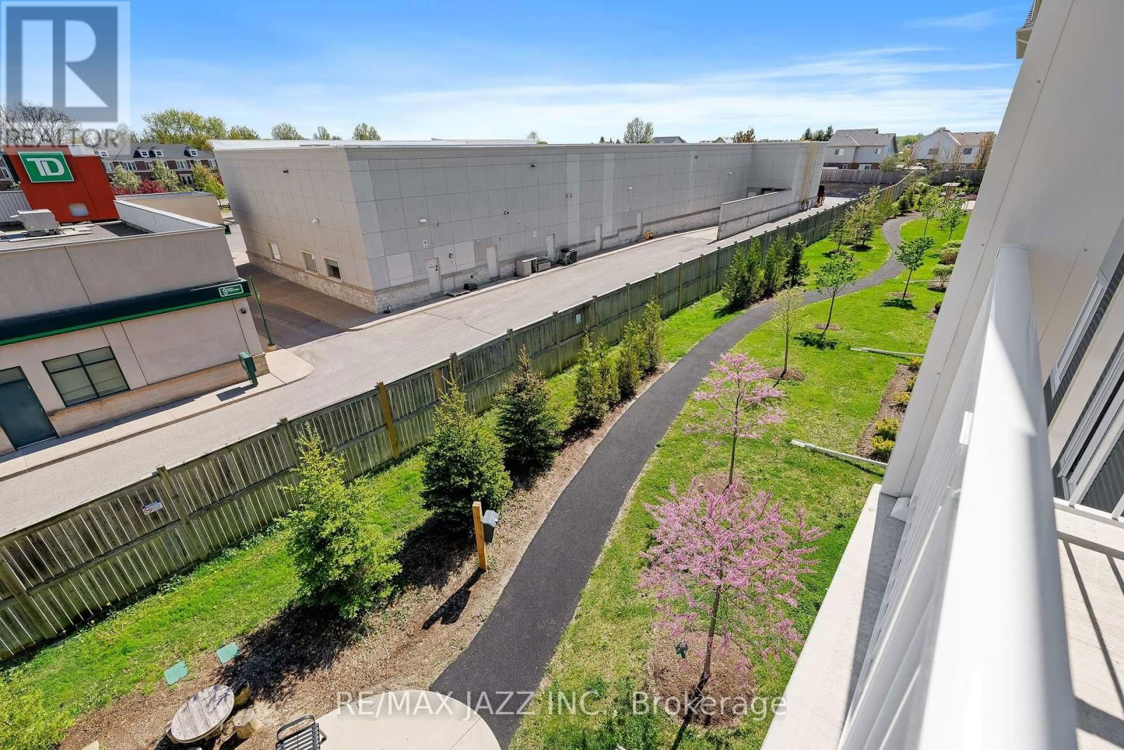 316 - 290 LIBERTY STREET NORTH Image 29