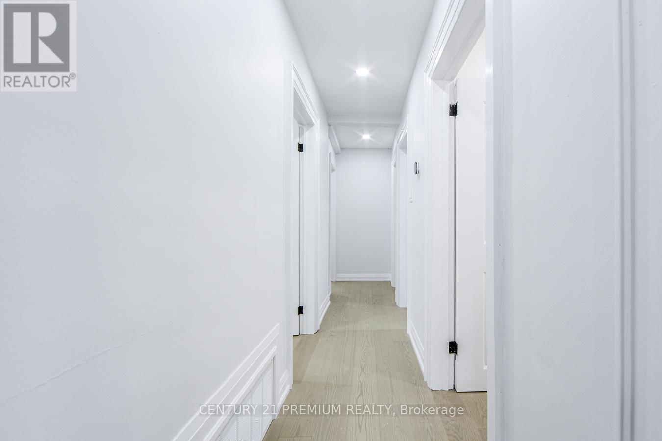 70 MORAINE HILL DRIVE Image 18