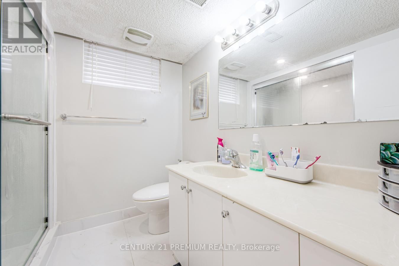 70 MORAINE HILL DRIVE Image 40