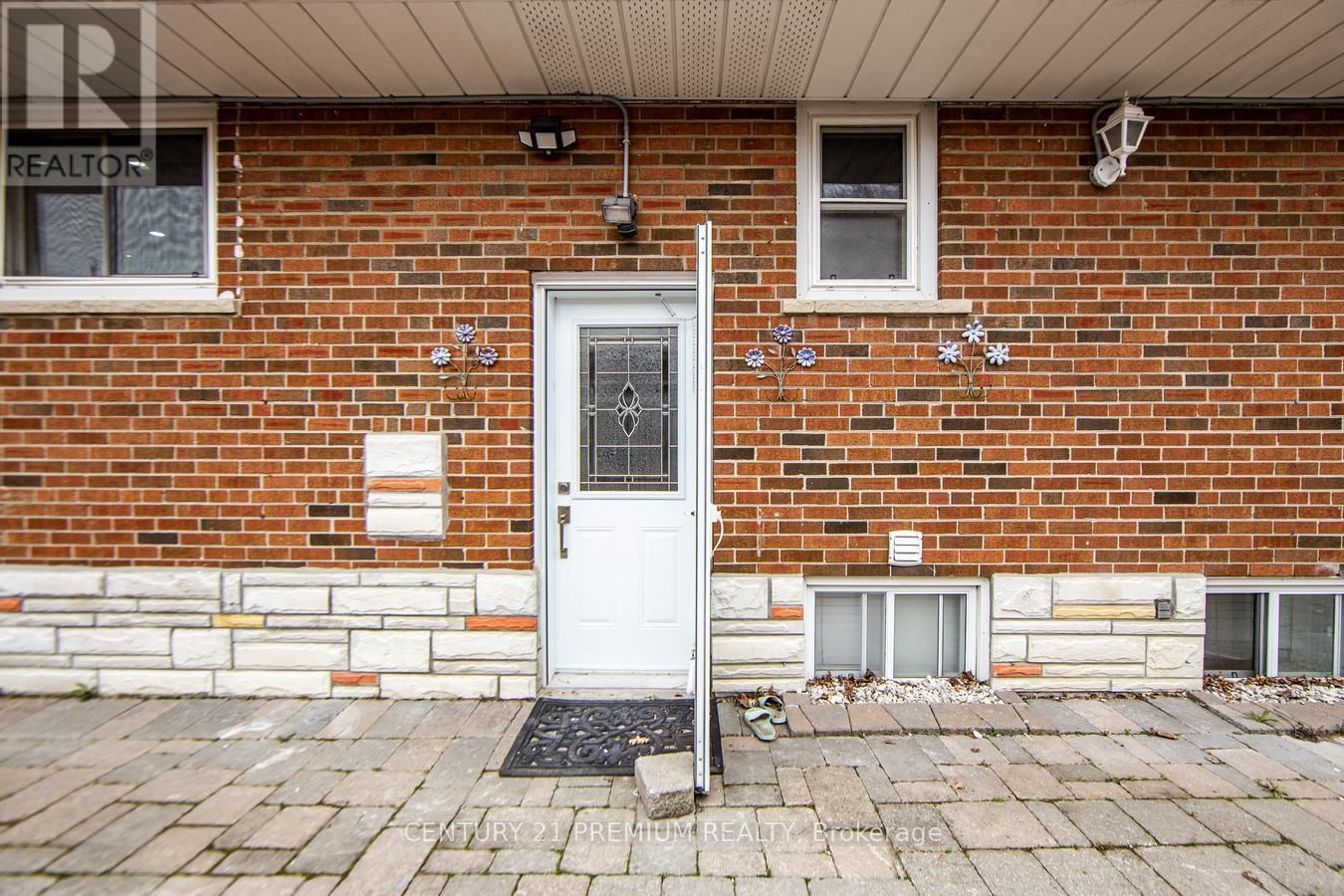 70 MORAINE HILL DRIVE Image 41