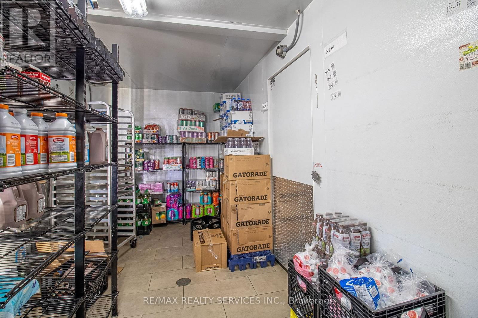 11 - 30 DEAN PARK ROAD Image 29