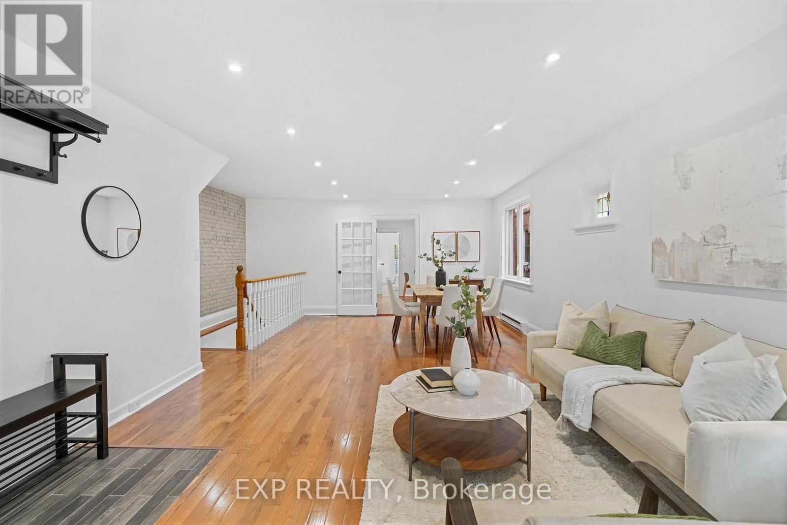 26 GLEN MANOR DRIVE Image 27