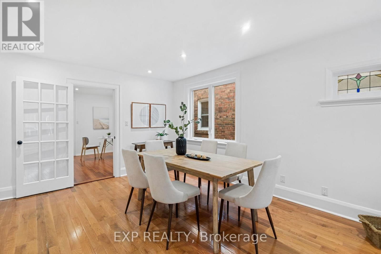 26 GLEN MANOR DRIVE Image 32