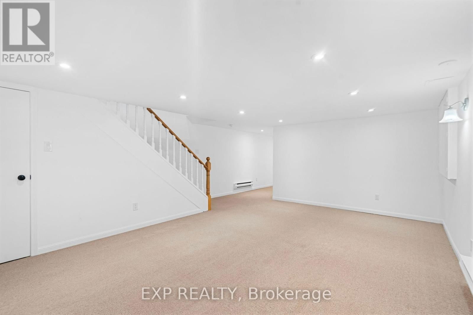 26 GLEN MANOR DRIVE Image 41