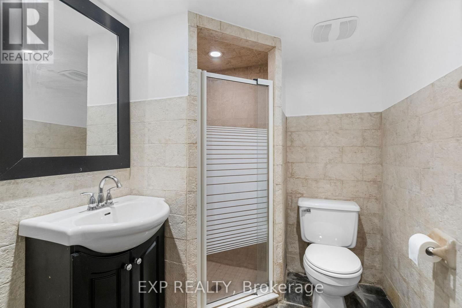 26 GLEN MANOR DRIVE Image 46