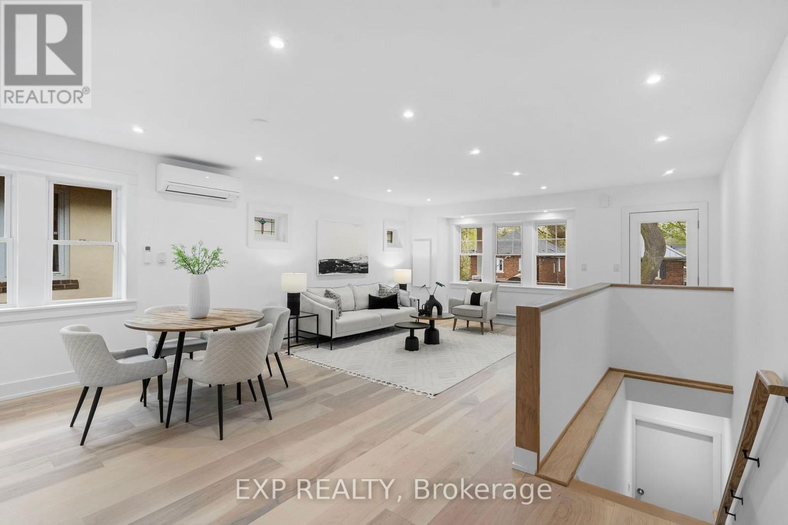 26 GLEN MANOR DRIVE Image 8