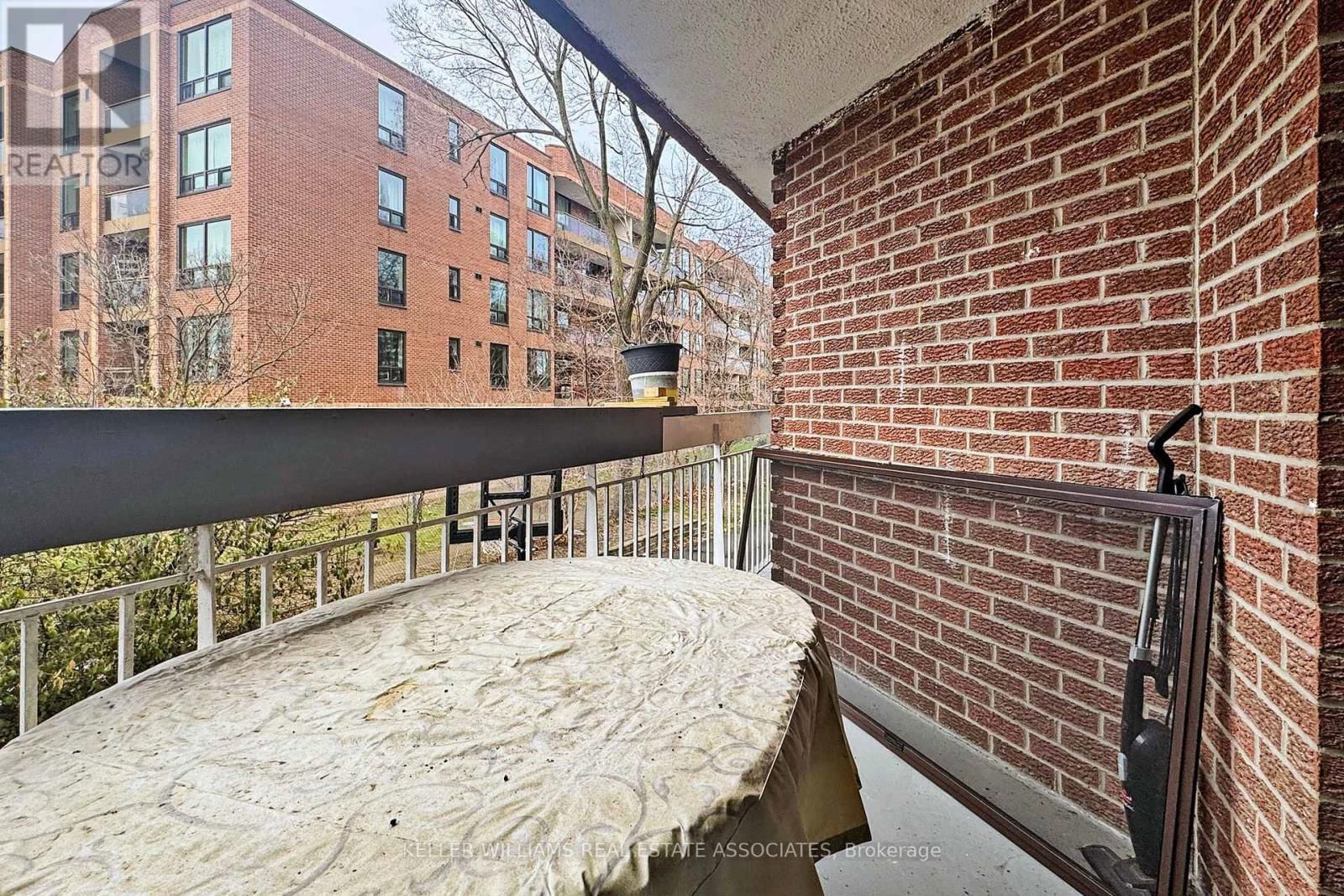 4064 LAWRENCE AVENUE EAST Image 21