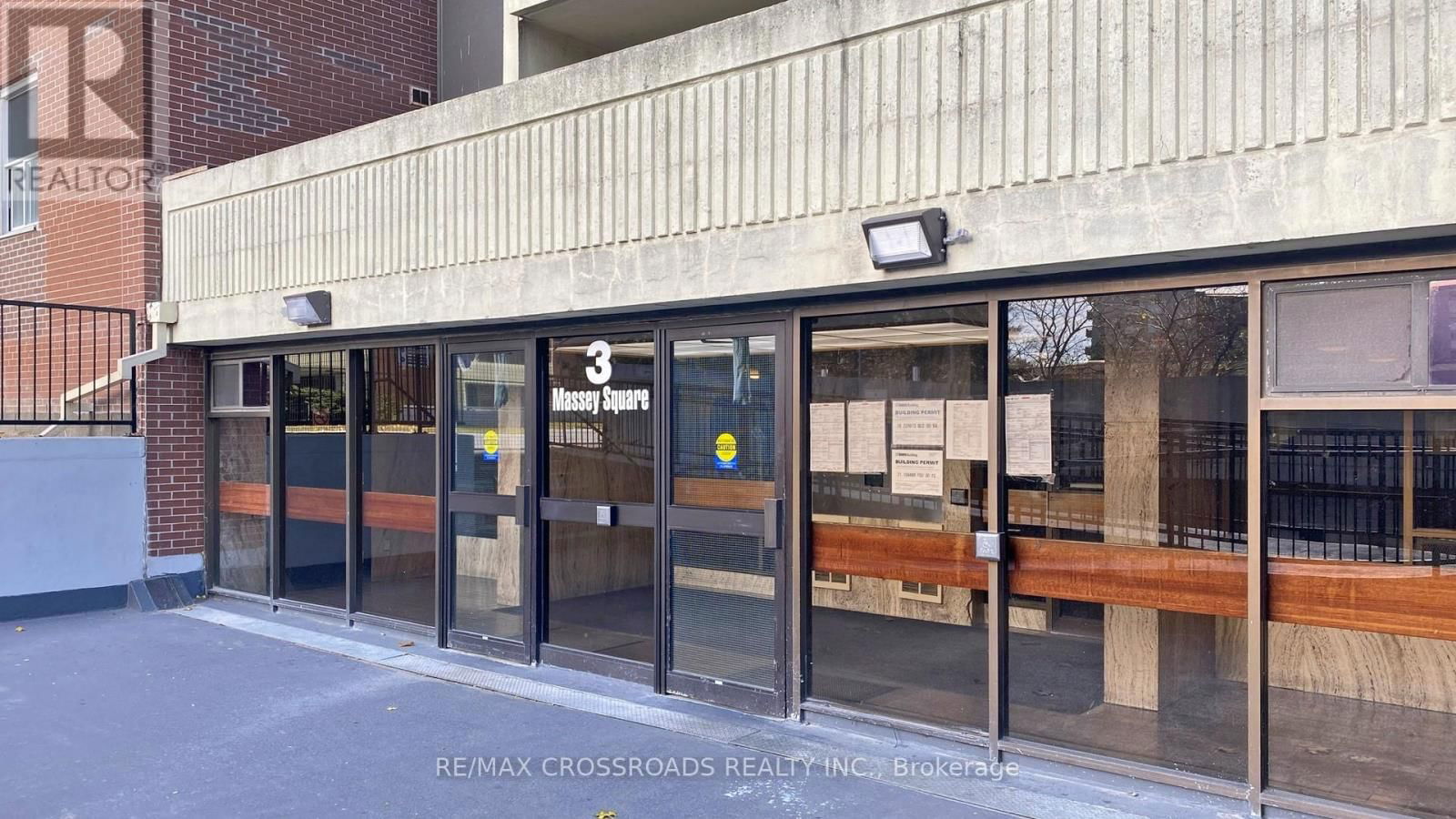 2408 - 3 MASSEY SQUARE Image 6