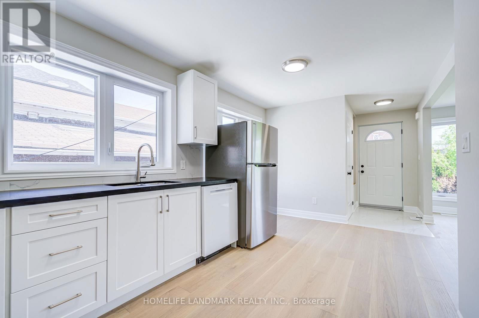 64 LAUREL AVENUE Image 17