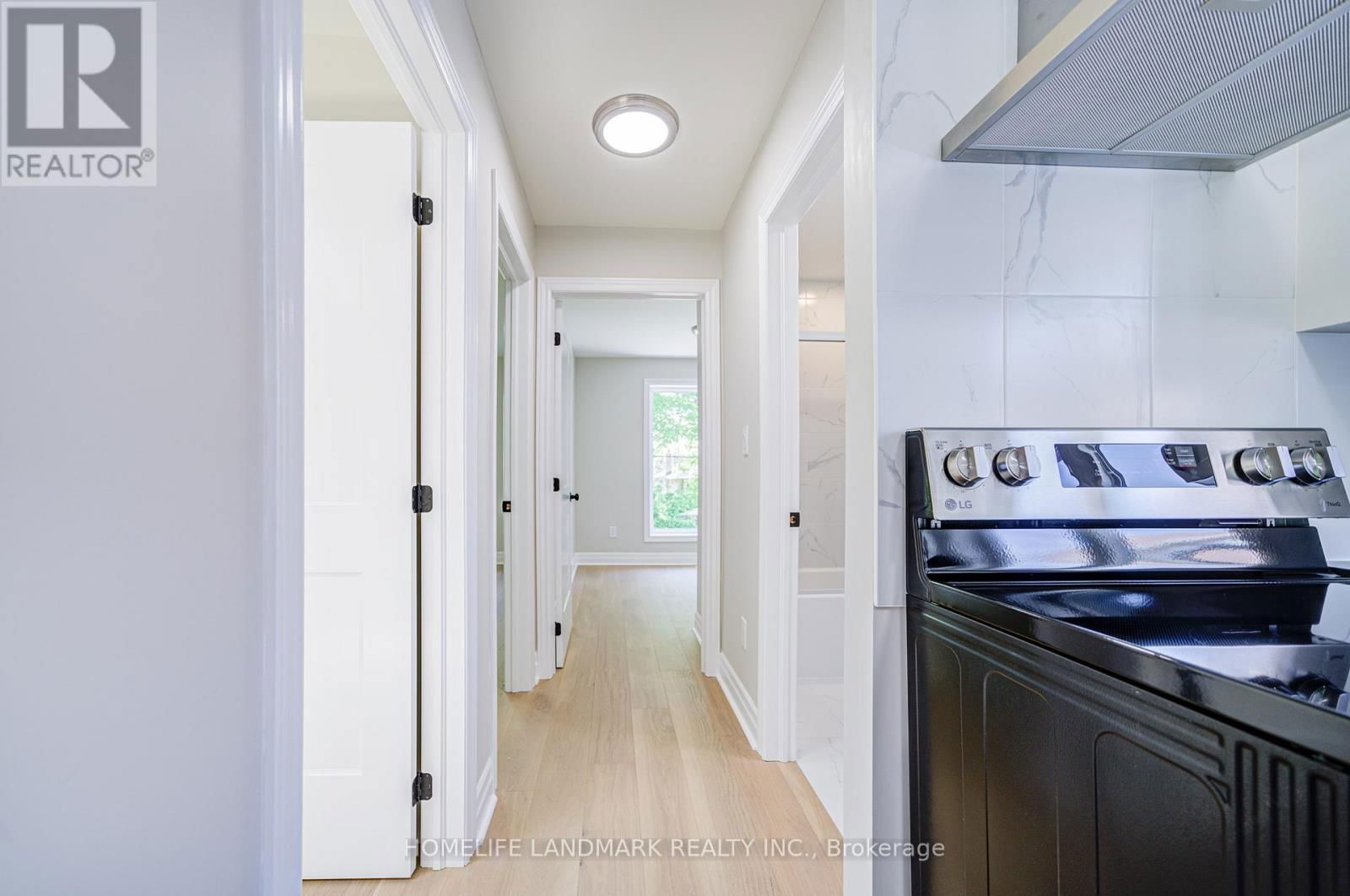 64 LAUREL AVENUE Image 21