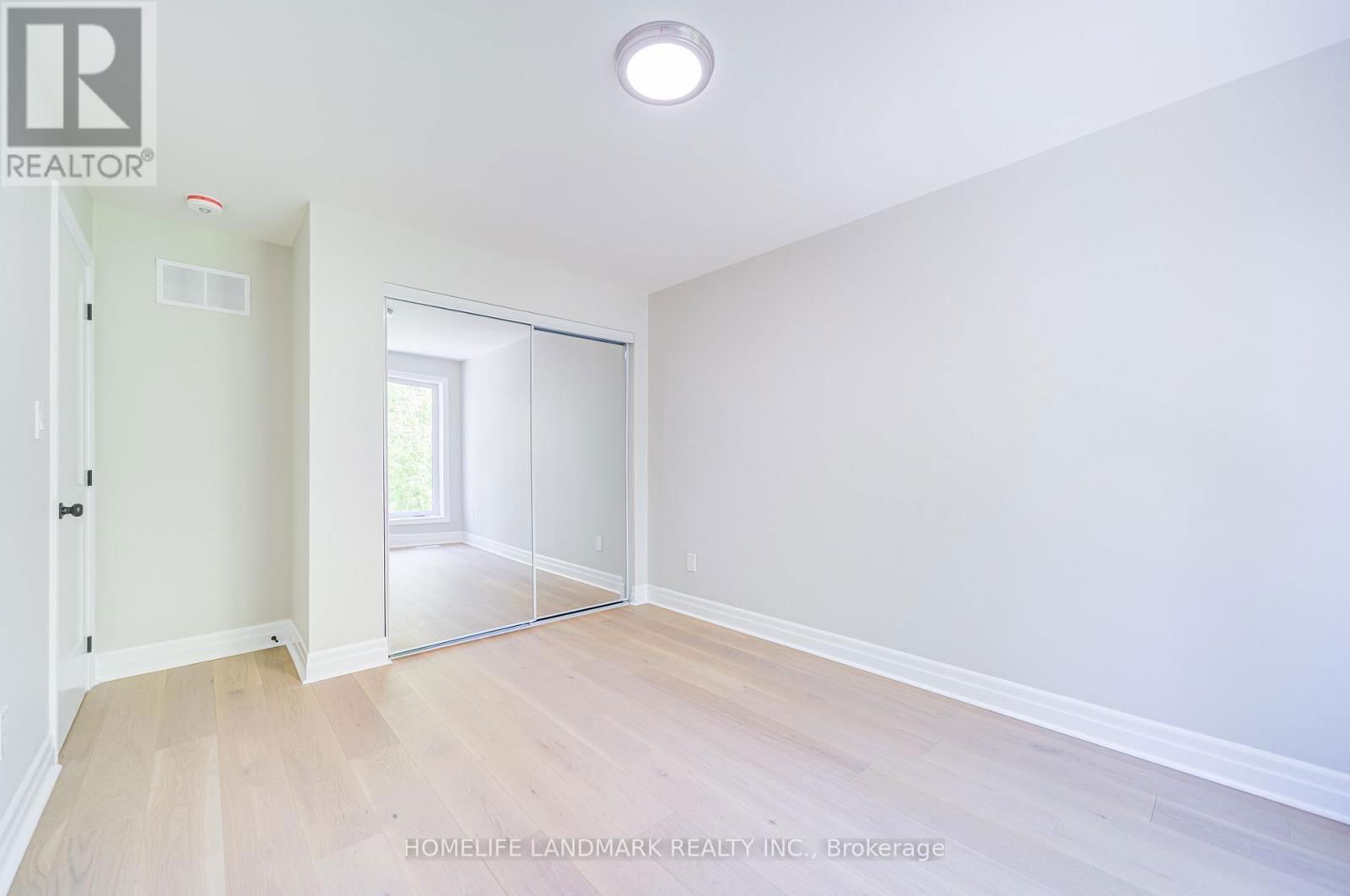 64 LAUREL AVENUE Image 26