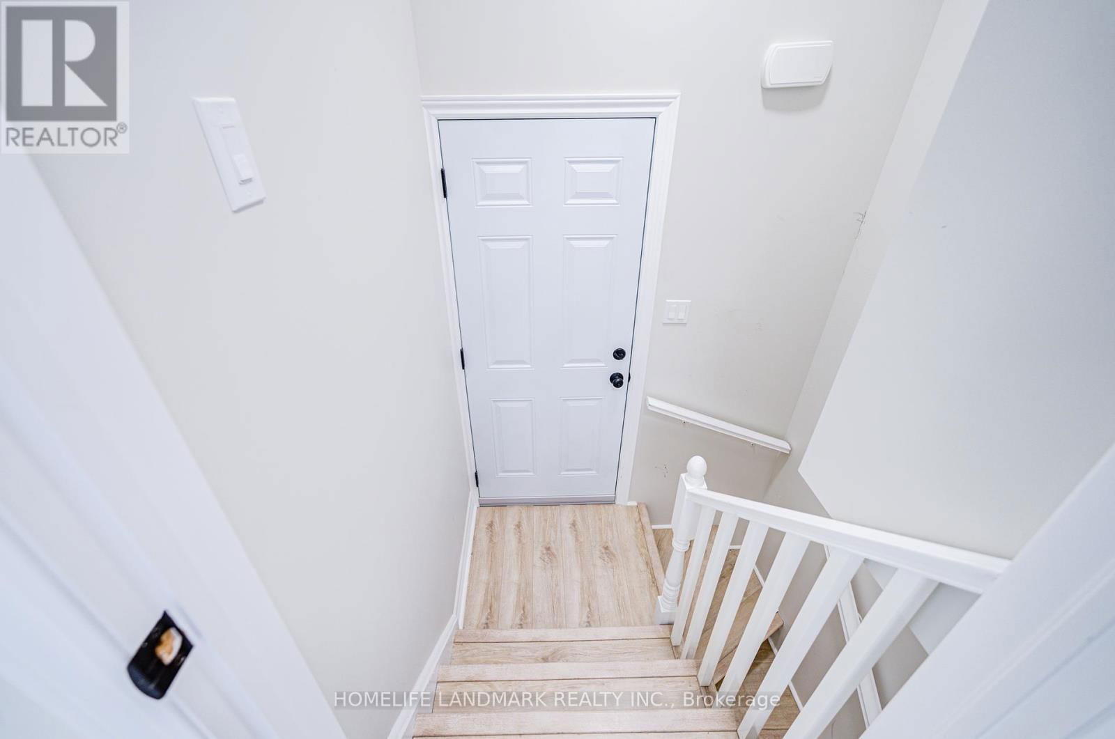 64 LAUREL AVENUE Image 31