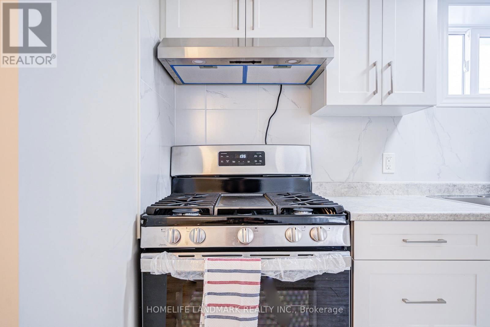 64 LAUREL AVENUE Image 36