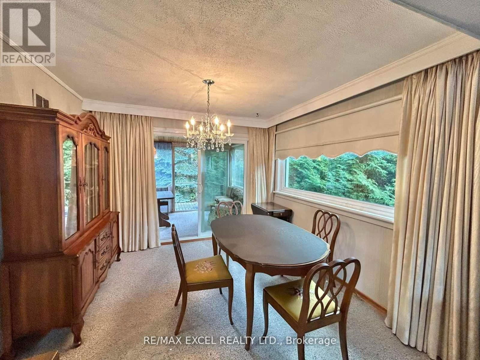 106 CEDAR BRAE BOULEVARD Image 12