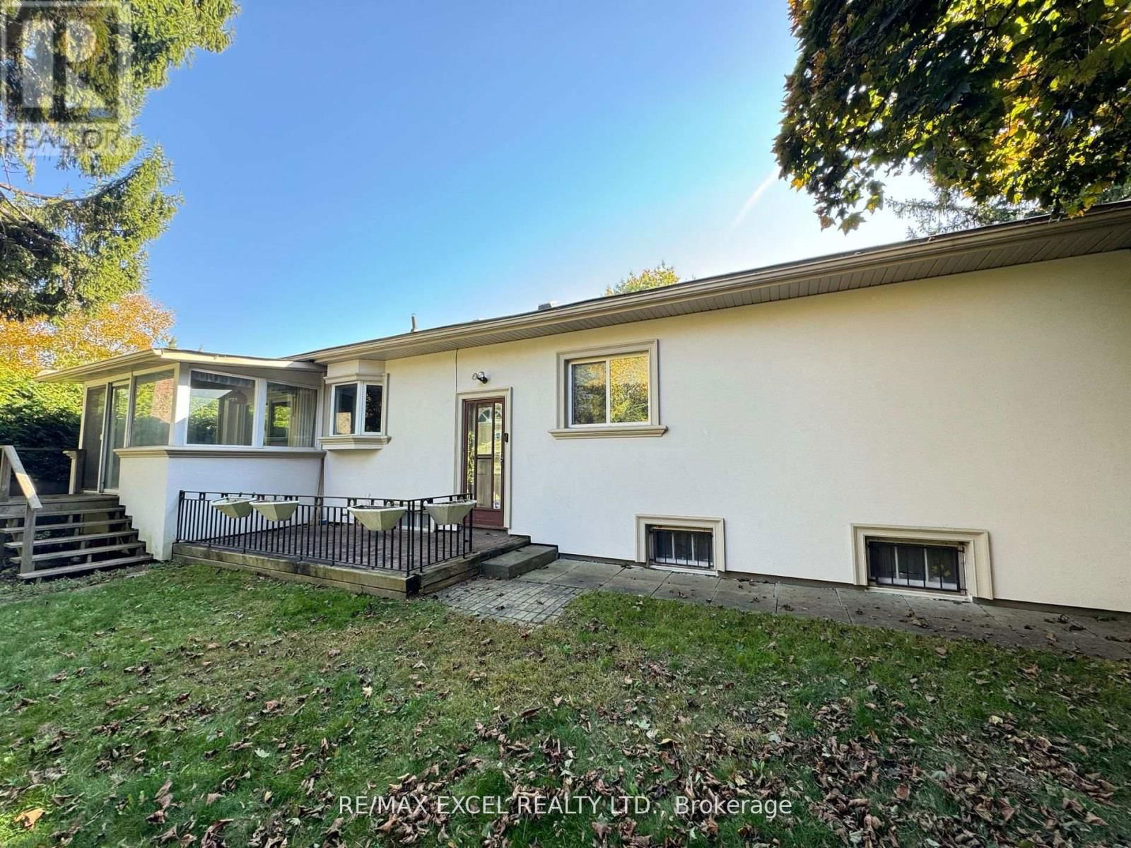 106 CEDAR BRAE BOULEVARD Image 17