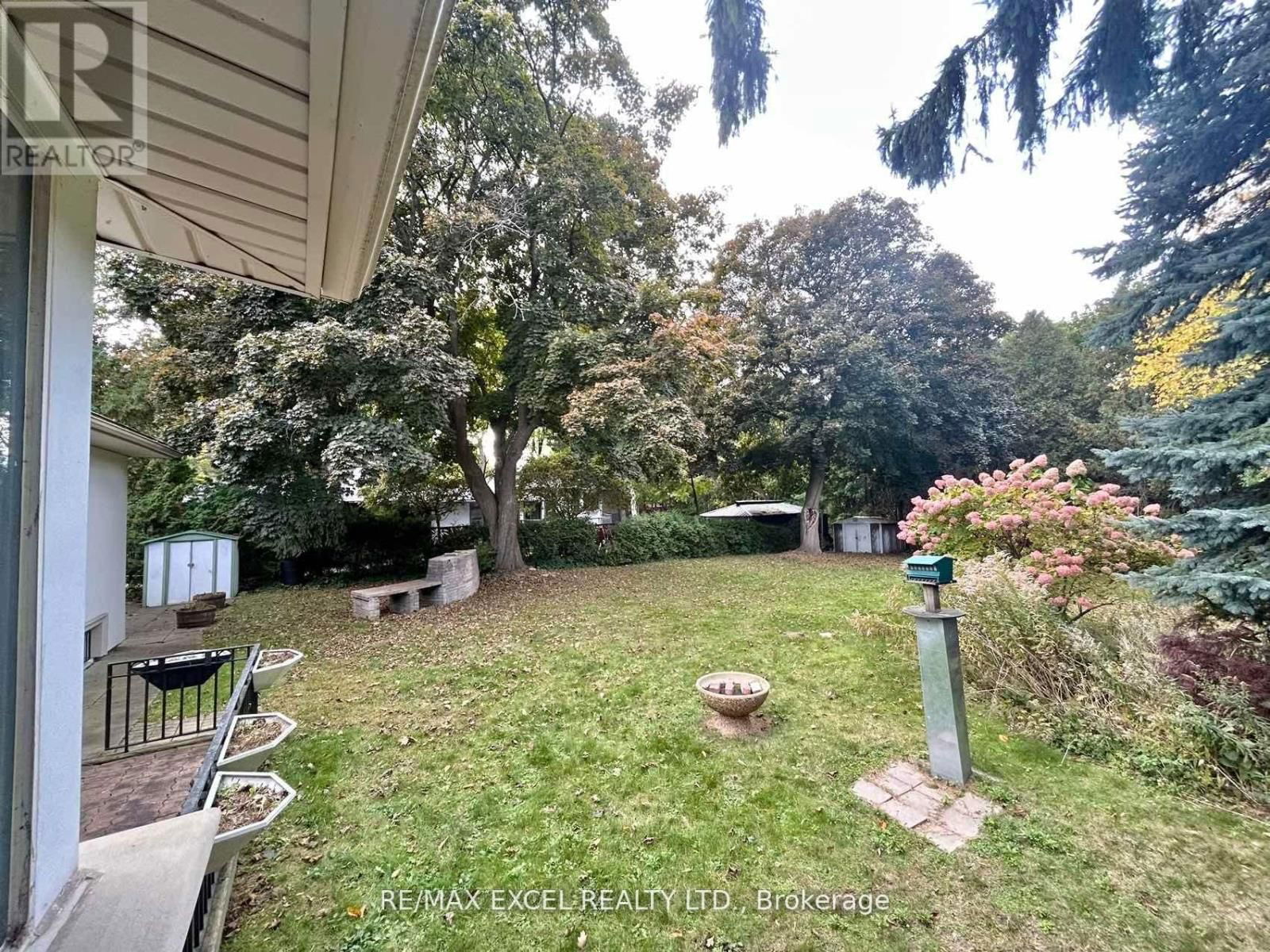 106 CEDAR BRAE BOULEVARD Image 18