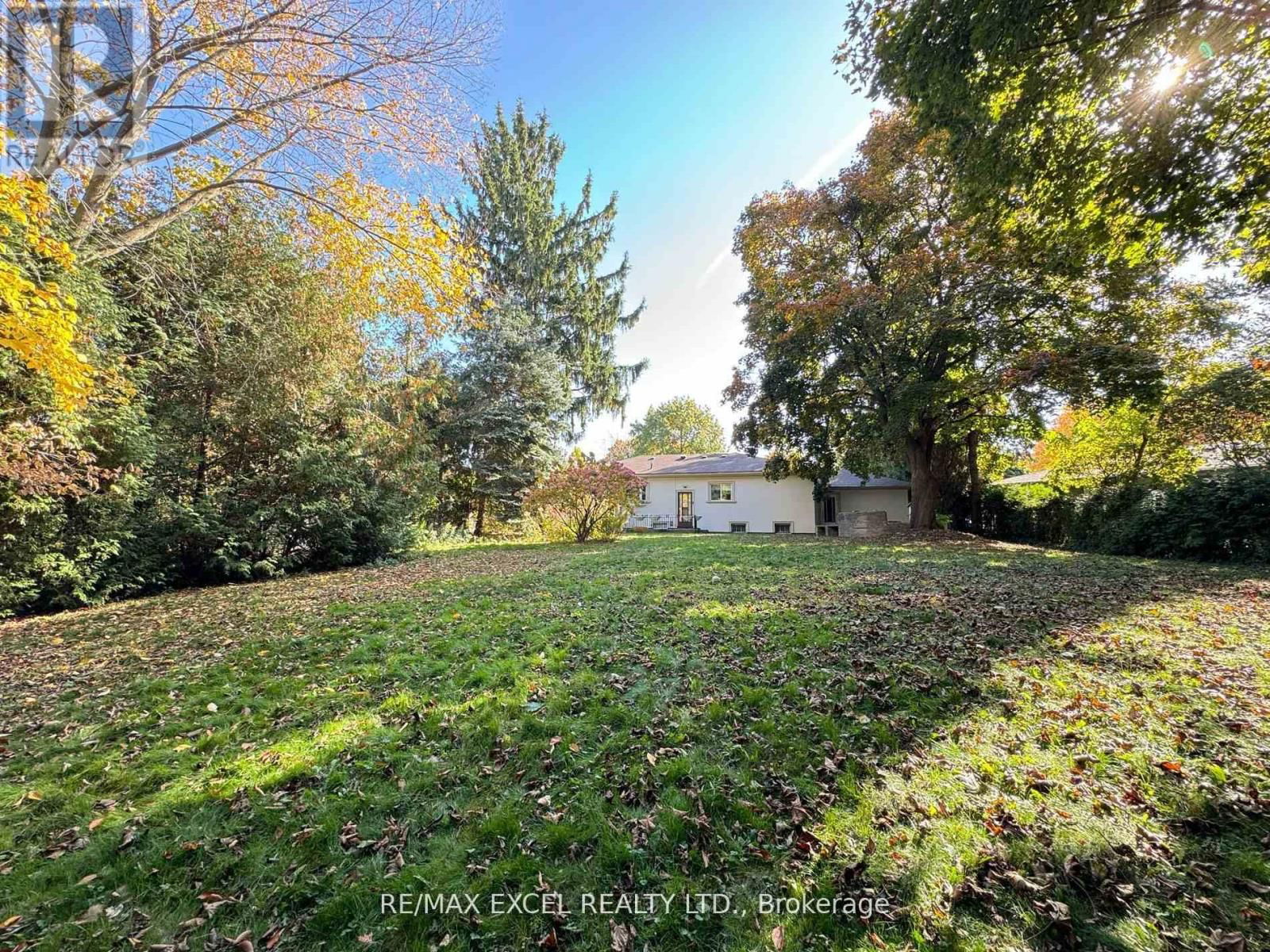 106 CEDAR BRAE BOULEVARD Image 20