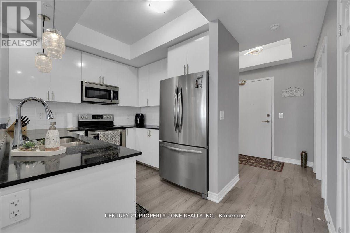 303 - 650 GORDON STREET Image 15