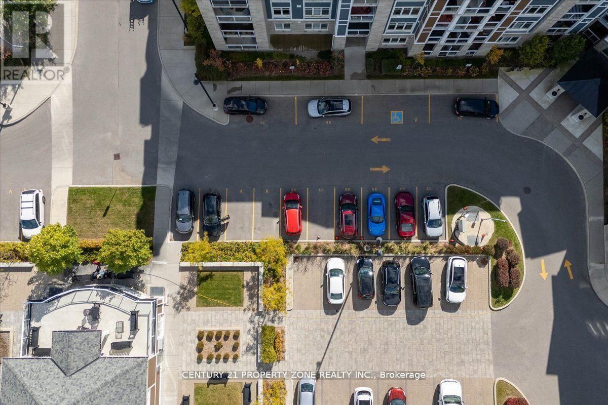 303 - 650 GORDON STREET Image 29