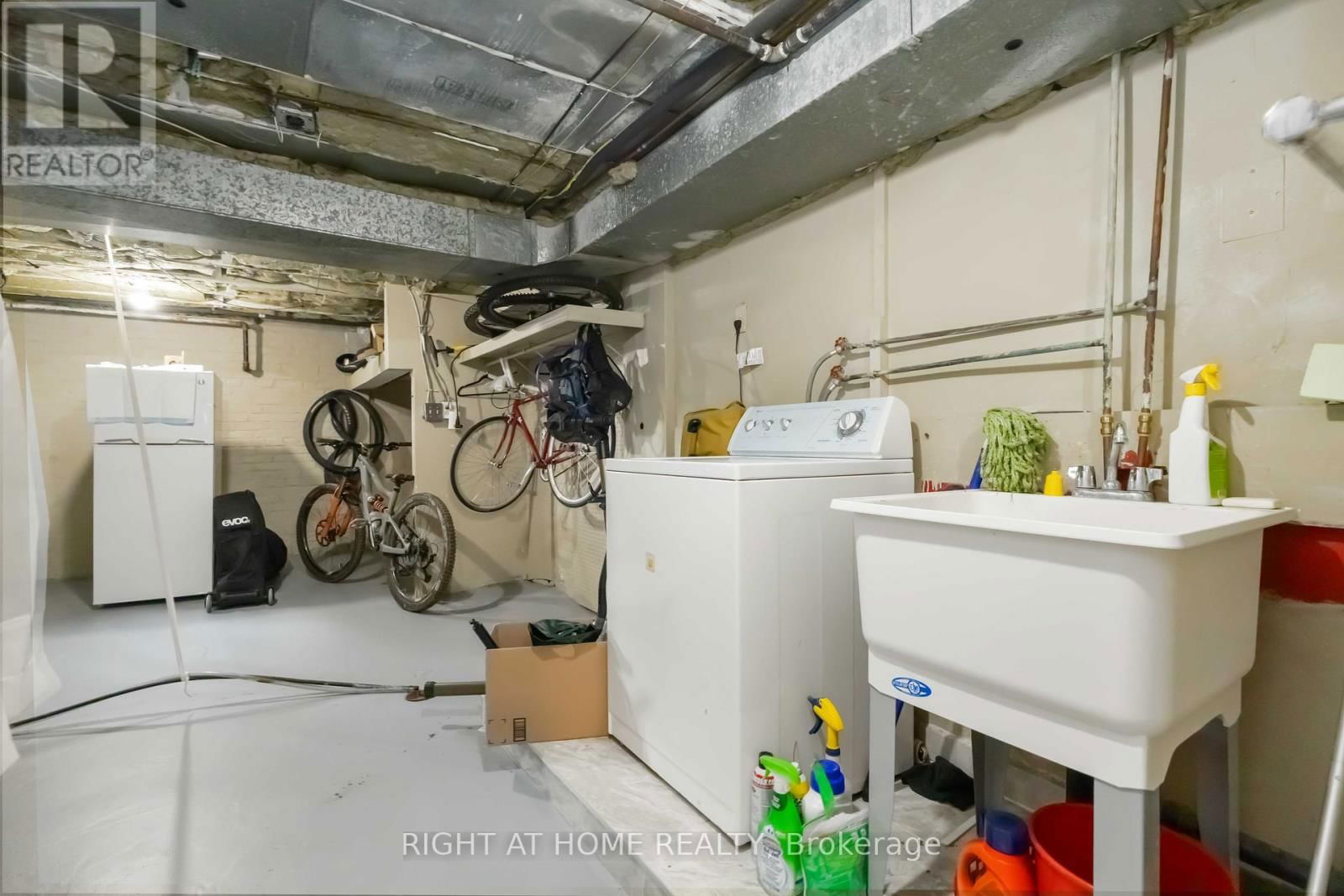 306 STRATHMORE BOULEVARD Image 35