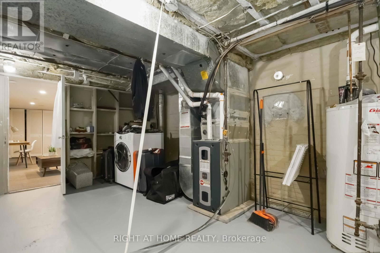 306 STRATHMORE BOULEVARD Image 36