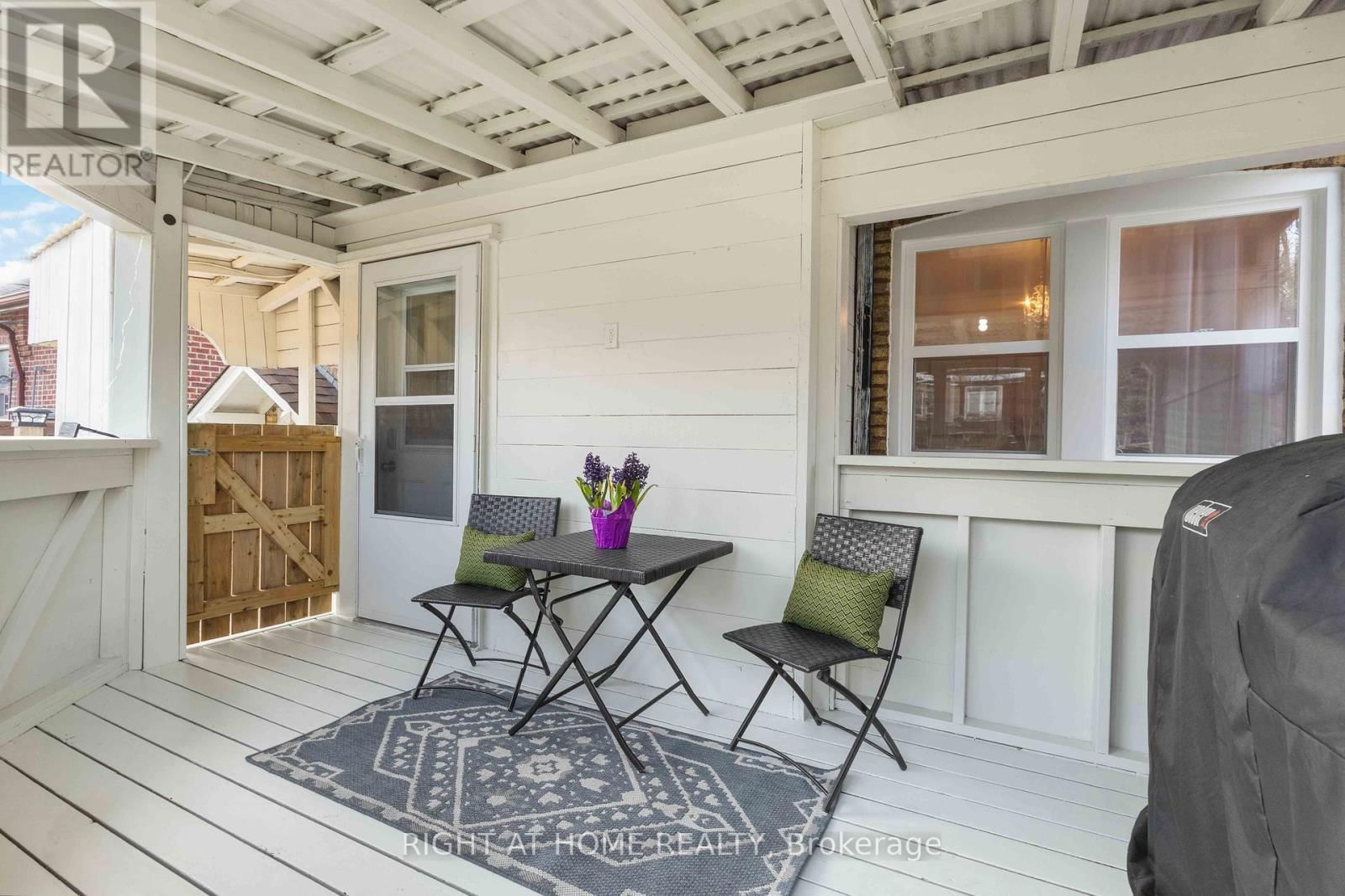 306 STRATHMORE BOULEVARD Image 37