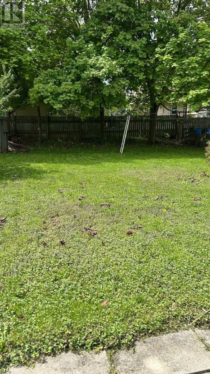 Main - 82 ADMIRAL ROAD Image 9
