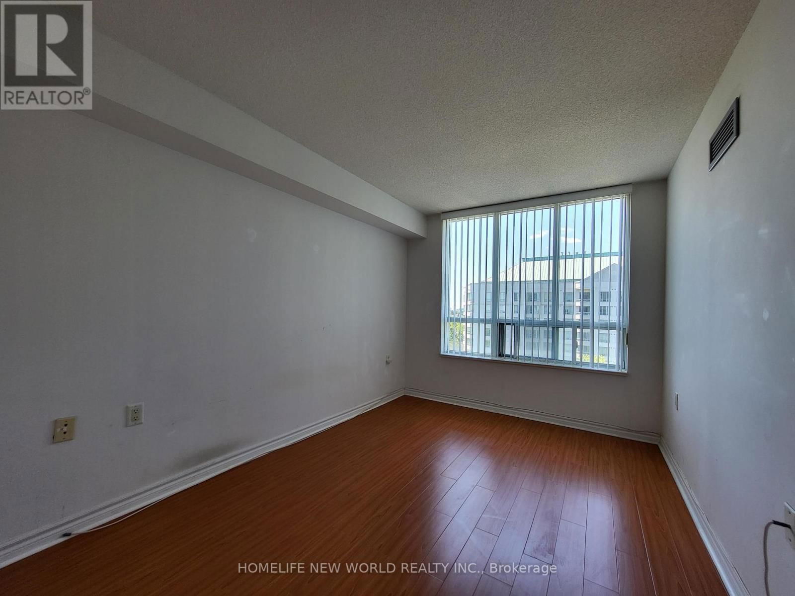 1001 - 2627 MCCOWAN ROAD Image 12