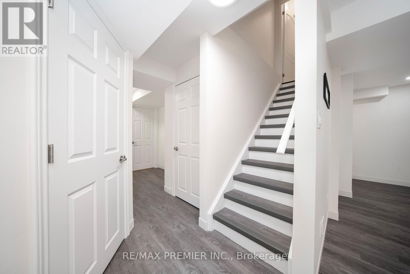 Lower - 1058 CAMEO STREET Image 4