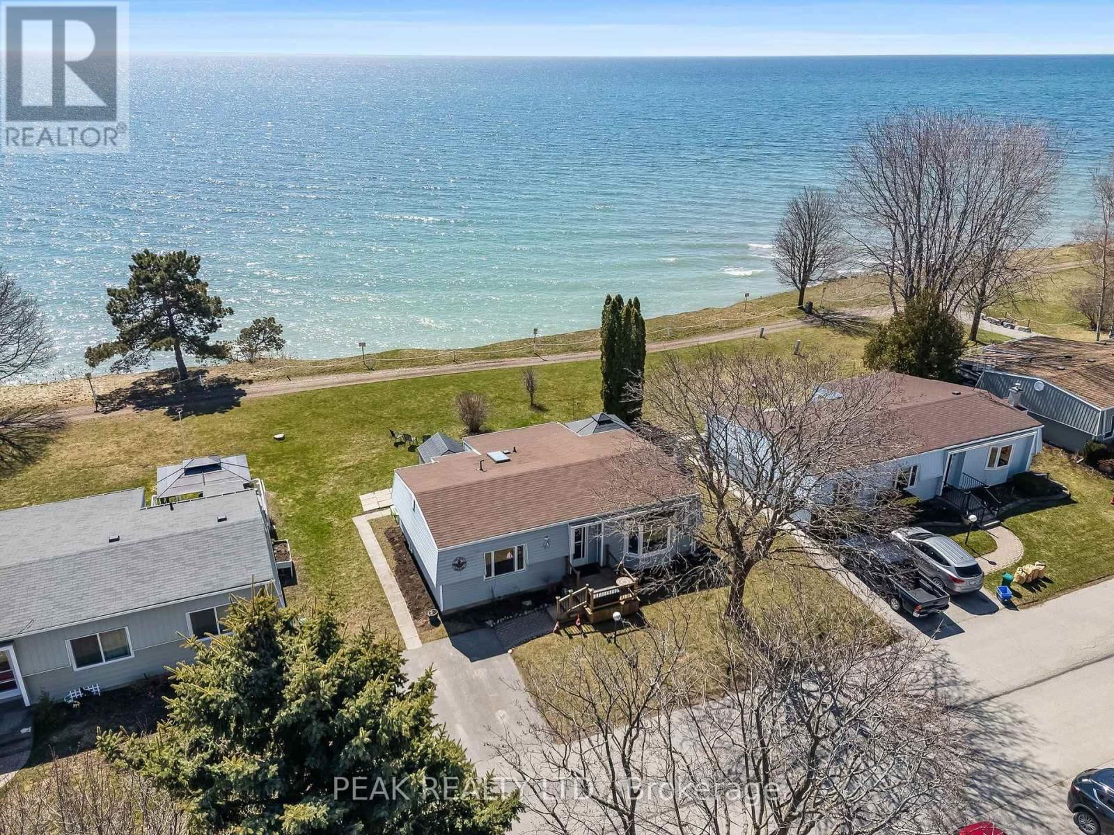 71 BLUFFS ROAD Image 1