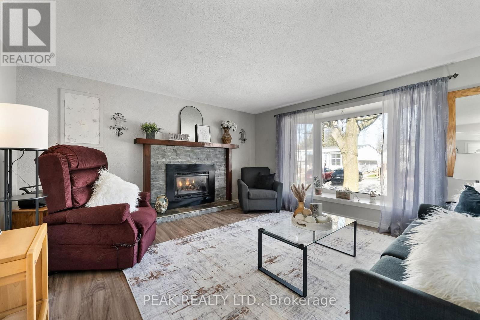 71 BLUFFS ROAD Image 11
