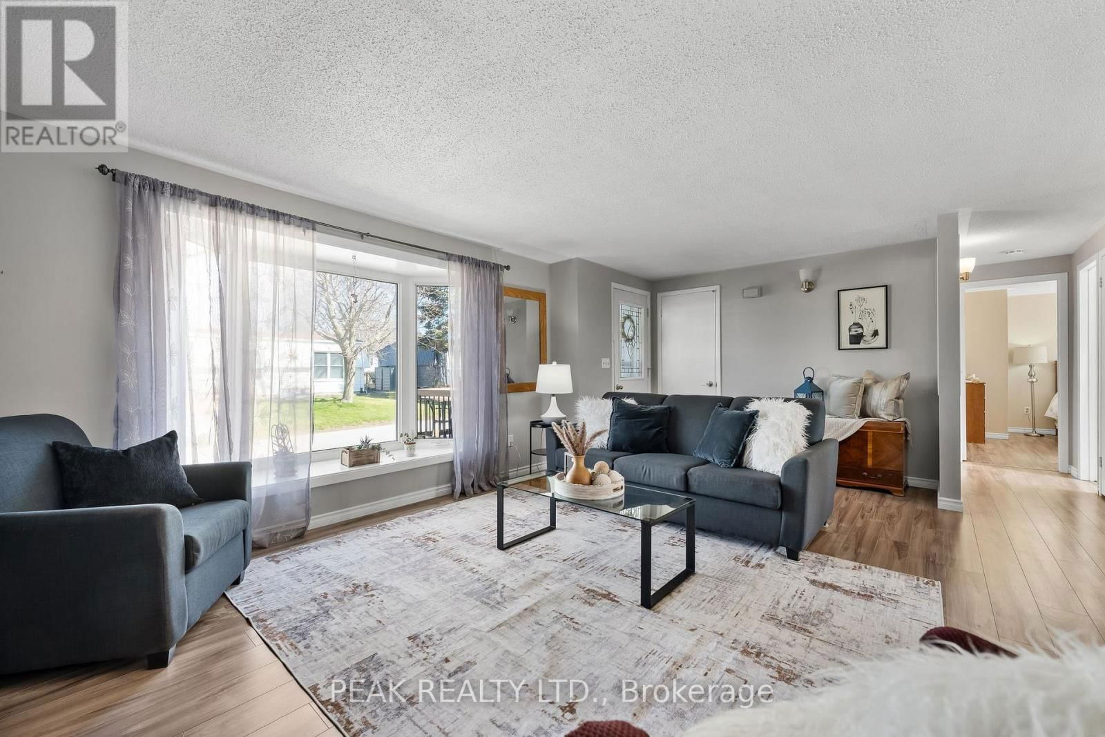71 BLUFFS ROAD Image 13