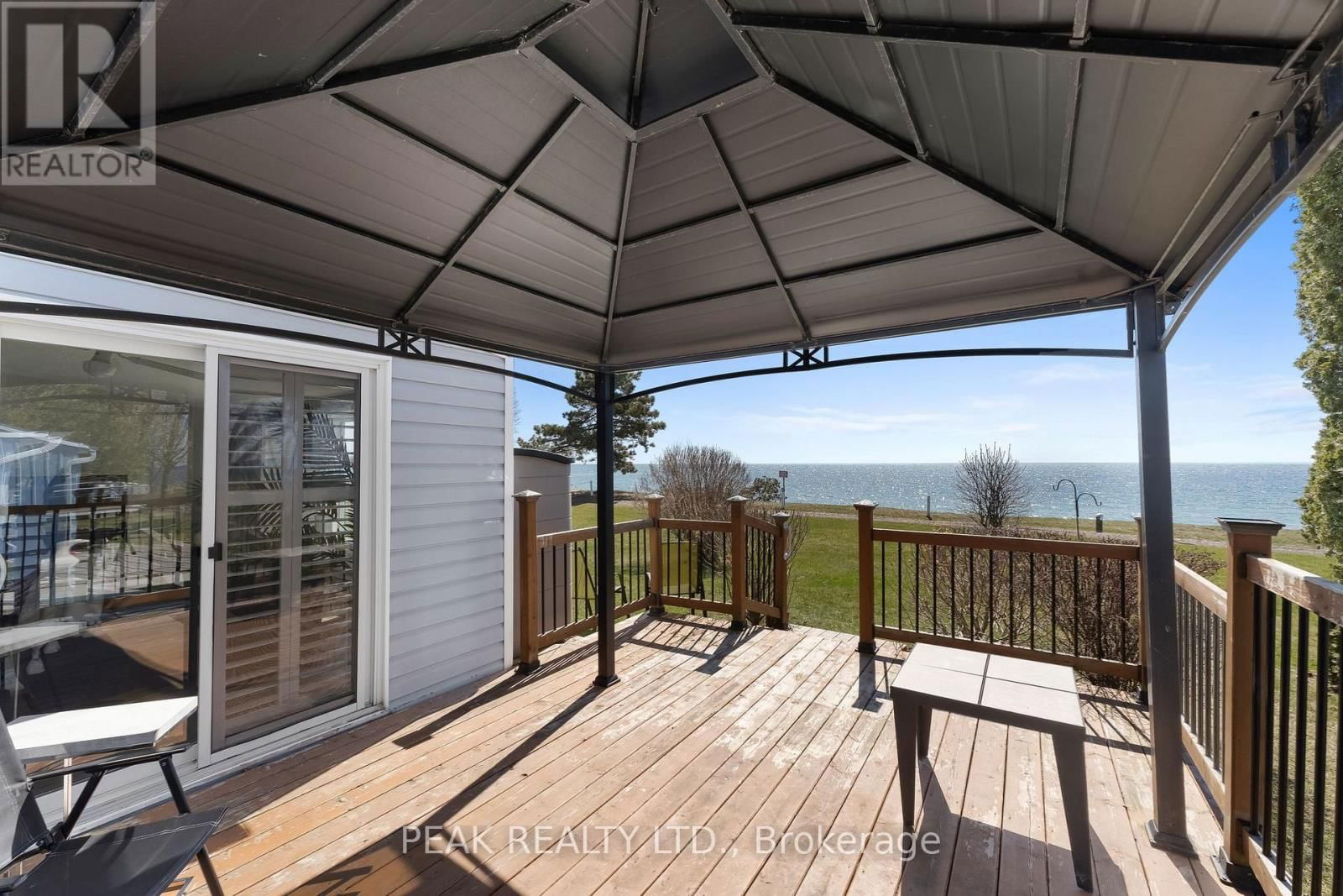 71 BLUFFS ROAD Image 36