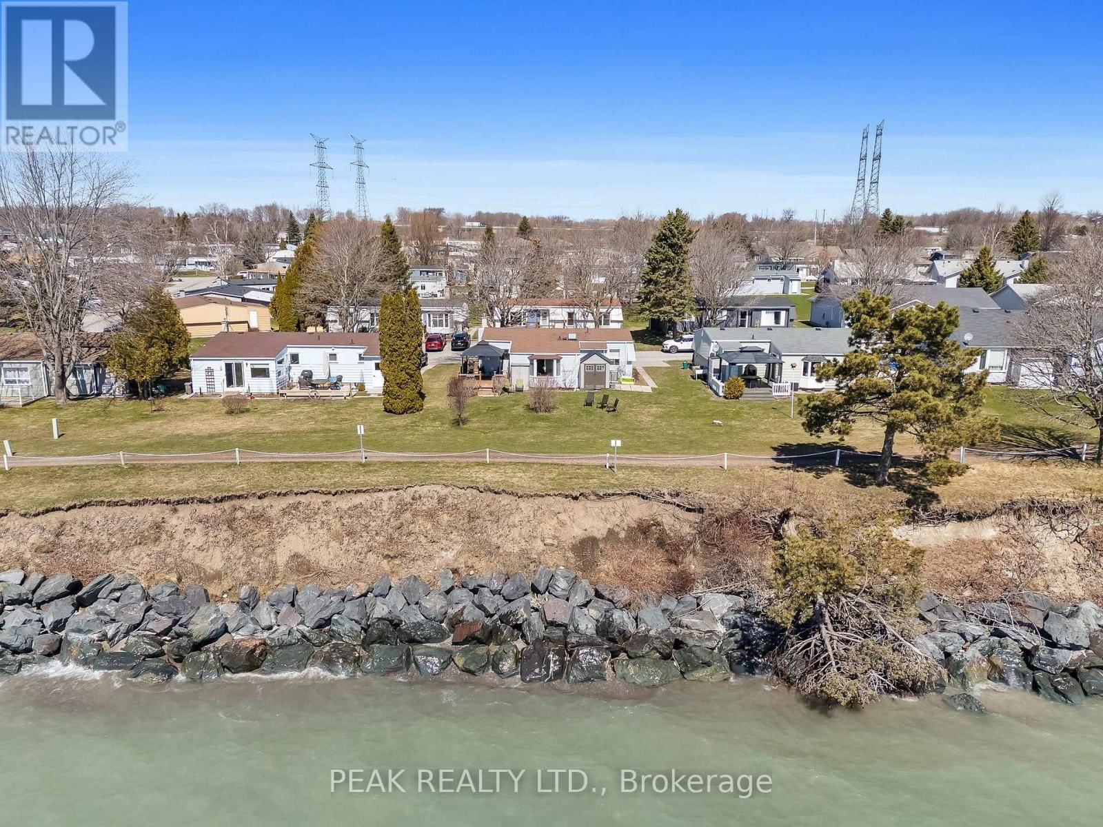 71 BLUFFS ROAD Image 44