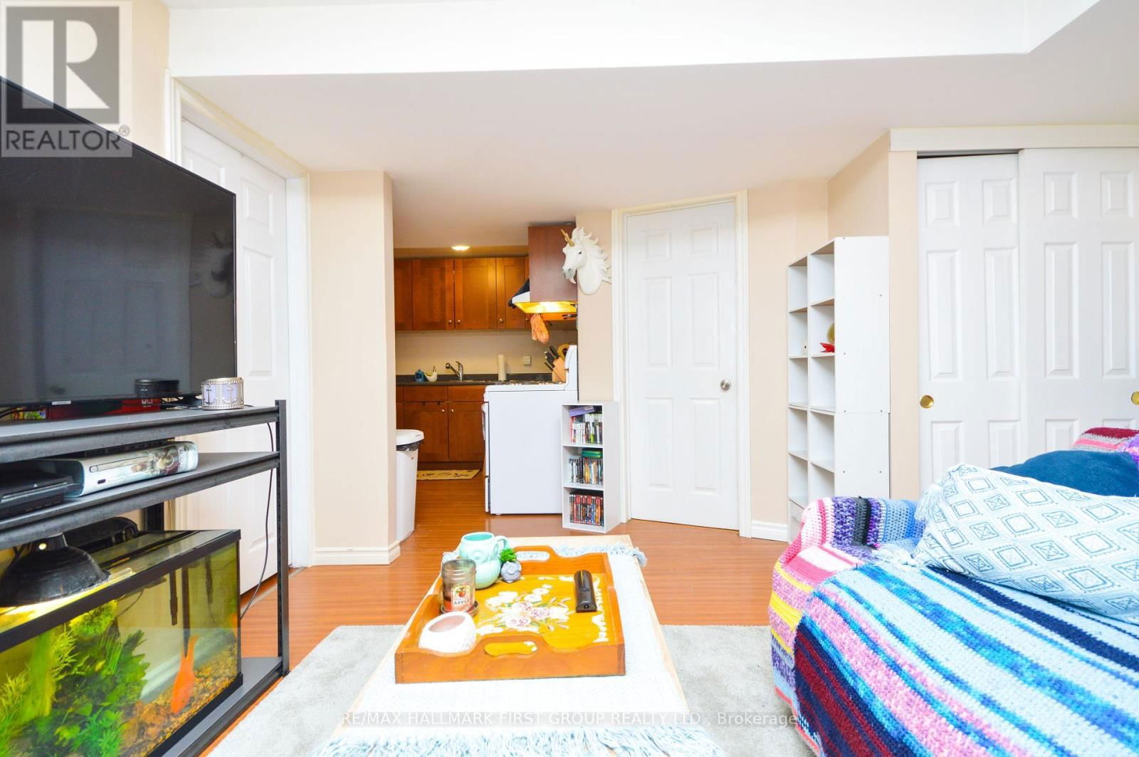 23 ELEPHANT HILL DRIVE Image 2