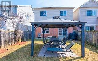 28 BEACHGROVE CRESCENT Image 29