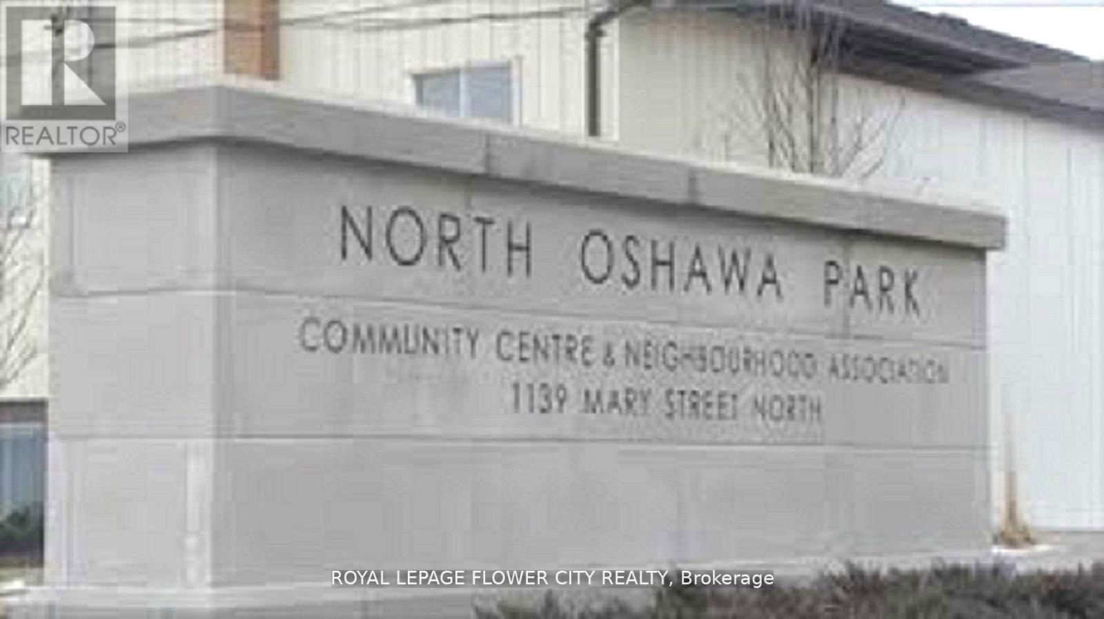 1085 MARY STREET NORTH Image 17