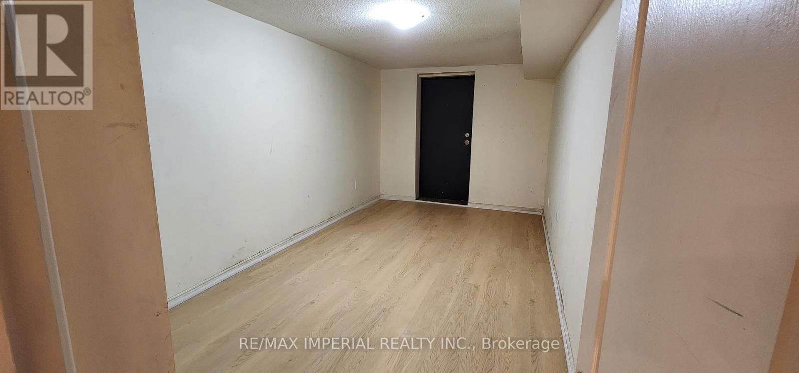 Main - 157 BOOTH AVENUE Image 13